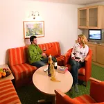 Aparthotel Bergsonne 3*